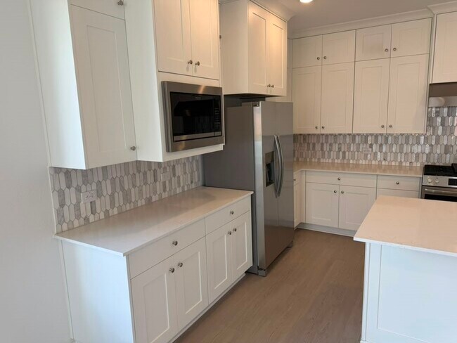 Building Photo - 2847 Gdn Mdw St