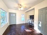 Building Photo - 1726 Seevers Ave