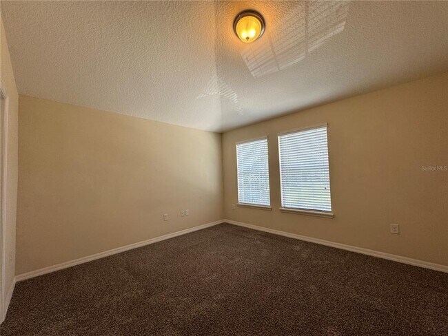 Building Photo - 10716 Dawson Lily Way