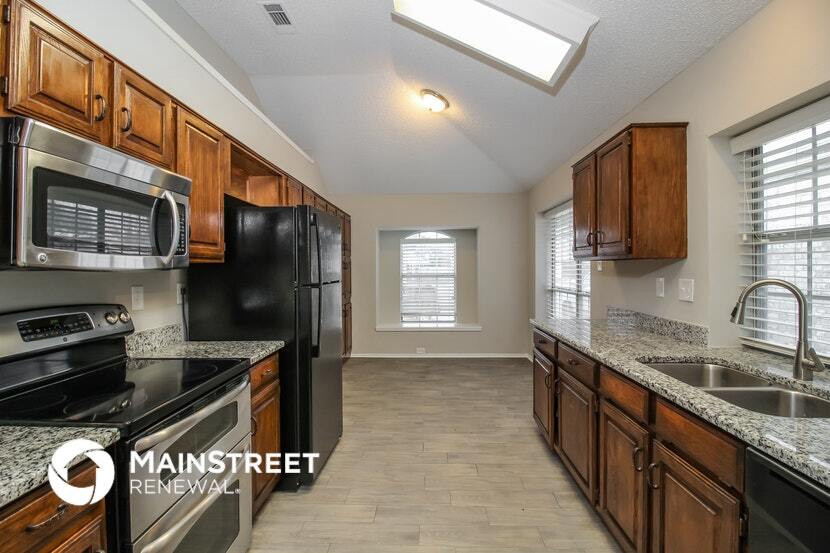 Building Photo - 914 Plantation Dr