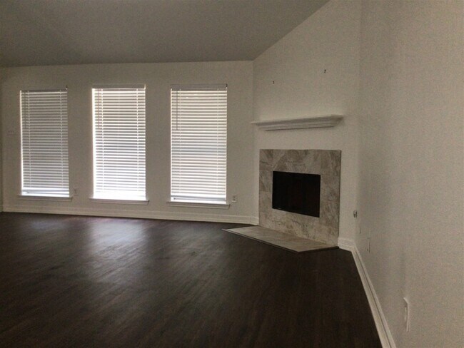 Building Photo - 16303 Mango Ridge Ct