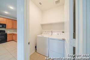 Building Photo - 347 Hunters Rnch E