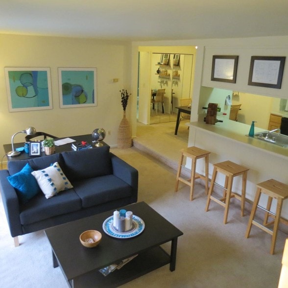 Auburn Hills Apartments 2760 Patrick Henry St Auburn Hills MI 48326