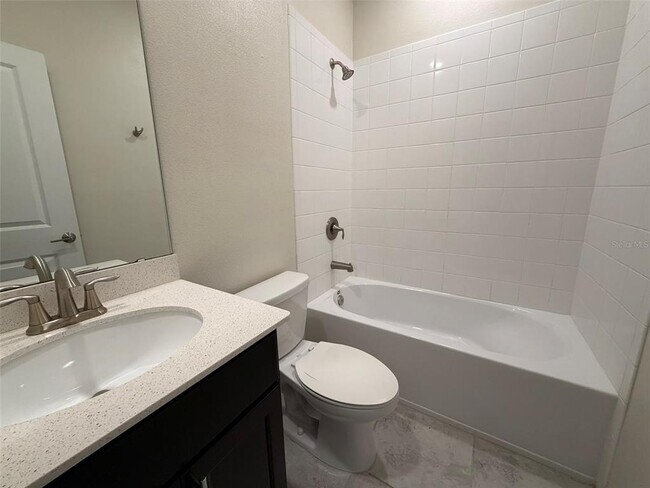 Building Photo - 9360 Tecumseh Dr