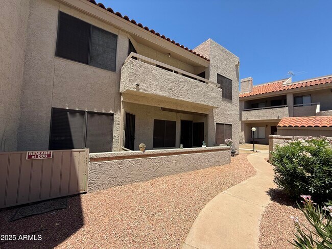 Primary Photo - 11666 N 28th Dr