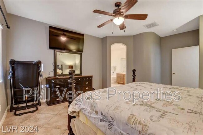 Building Photo - 4705 Cedar Ranch Ct