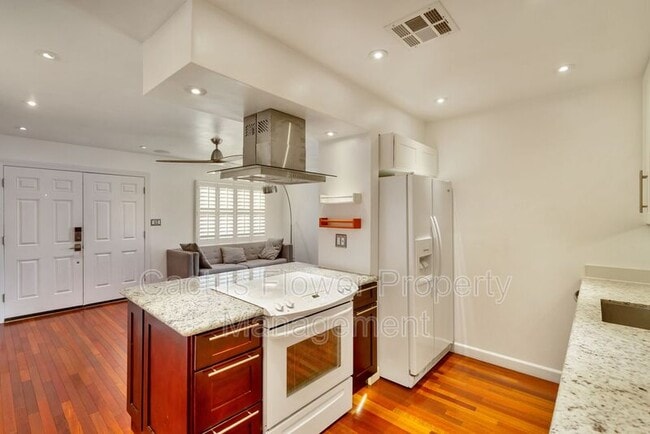 Building Photo - 4117 N 81st St