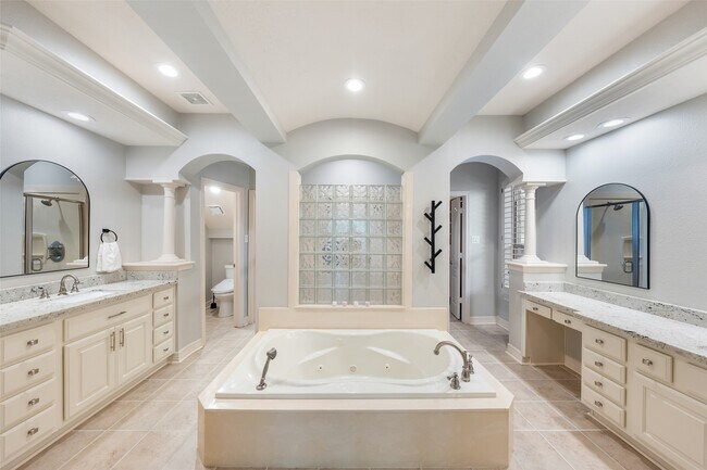Building Photo - 5450 Faircreek Ln