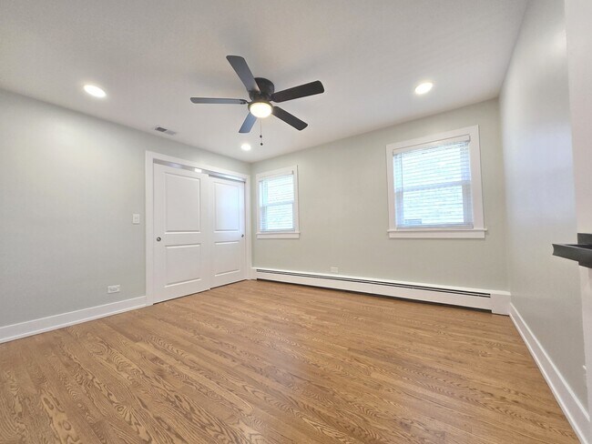 Building Photo - 315 W Prospect Ave