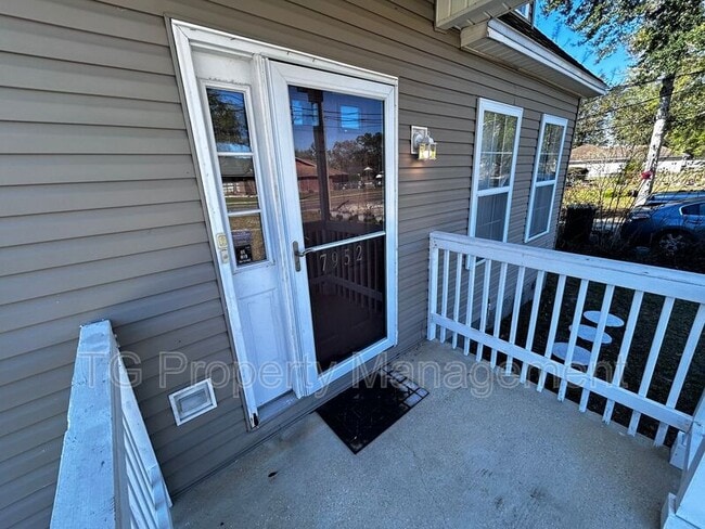 Building Photo - 7952 118th St