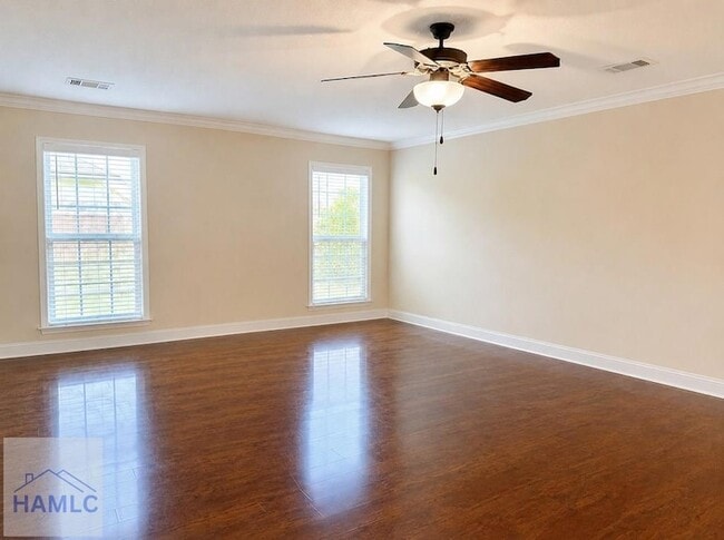 Building Photo - 1106 Creekside Cir