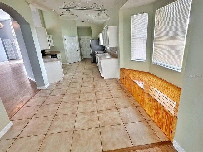 Building Photo - 13001 Yardsley Ct