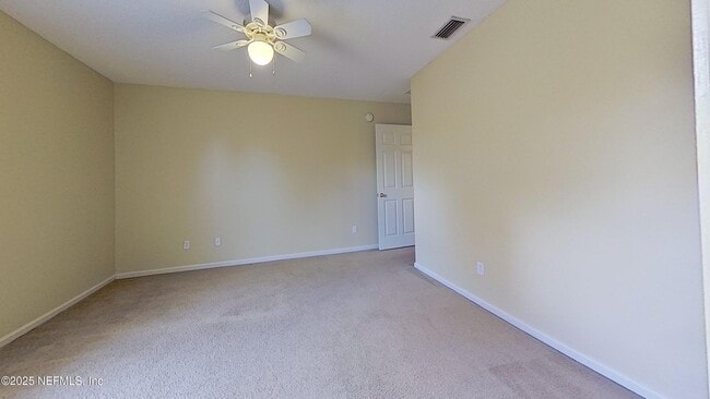 Building Photo - 1209 Southern Stream Ct