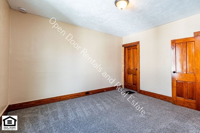 Building Photo - 4 bedroom home now available!