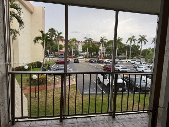 Building Photo - 851 Three Islands Boulevard