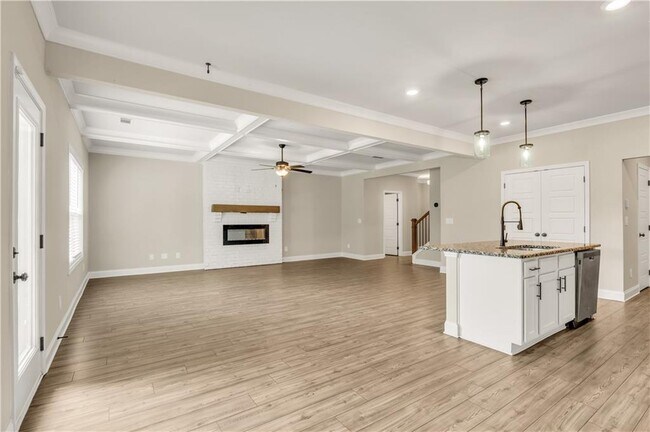Building Photo - 1813 Westfall Lndg