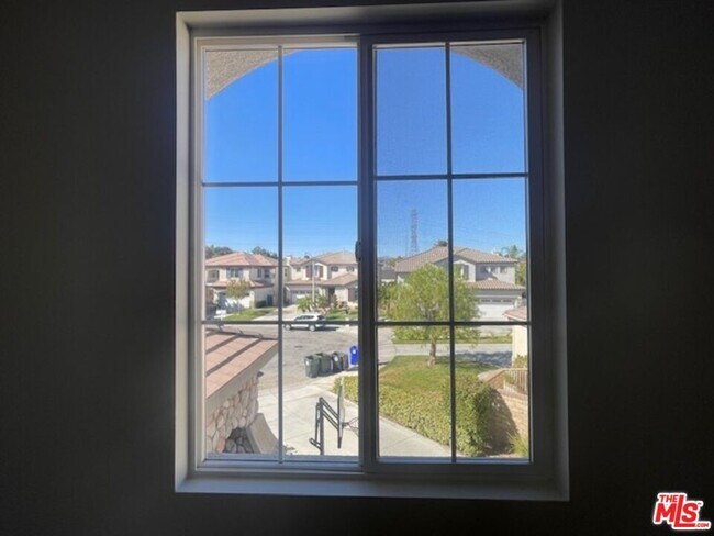 Building Photo - 24224 Edelweiss Ct