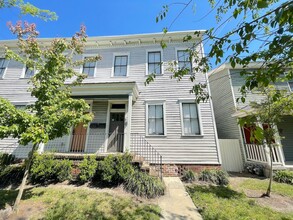 Building Photo - 2 BED | 2 BATH | COURTYARD | MIDTOWN - DIXON PARK