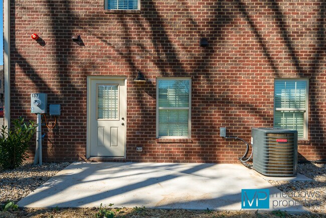 Building Photo - 149 Copper Springs Cir