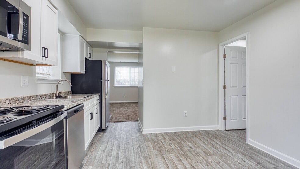 Building Photo - Dunfield Townhomes
