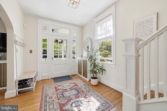 Building Photo - 3357 Stuyvesant Pl NW
