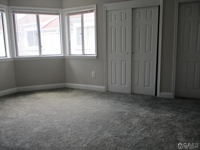 Building Photo - 1158 Schmidt Ln