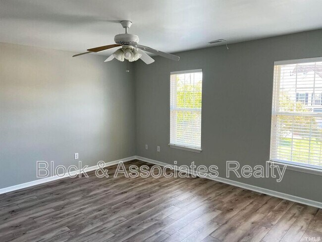 Building Photo - 2651 Vega Ct