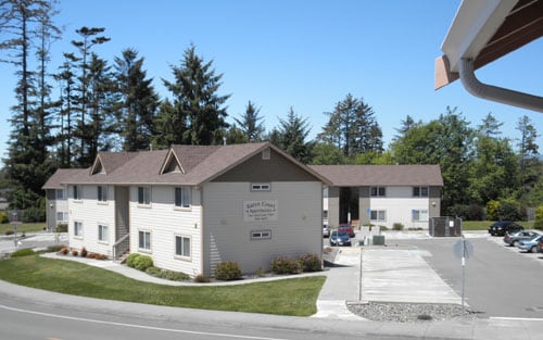 Primary Photo - Bates Court Apartments