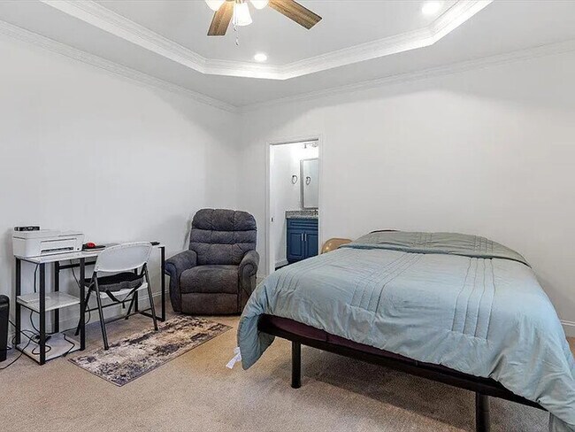 Building Photo - Earn Wealth While Leasing – Like a Homeowner – Lease to Own