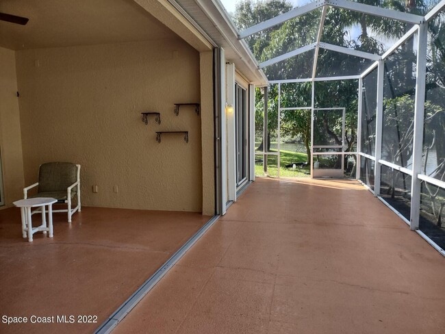 Building Photo - 1792 Ladderback Ct