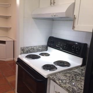 Building Photo - 149 Lablanc Way NW