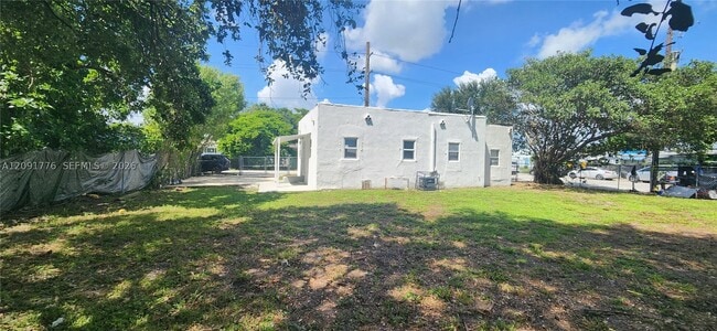 Building Photo - 944 NW 81st St.