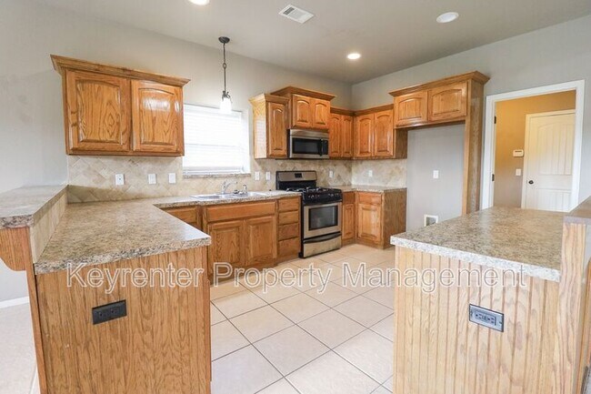 Building Photo - 4712 S 177th E Pl
