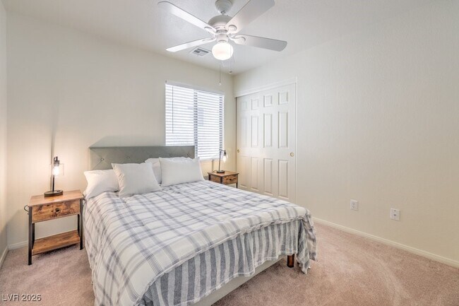 Building Photo - 7832 Blesbok Ct