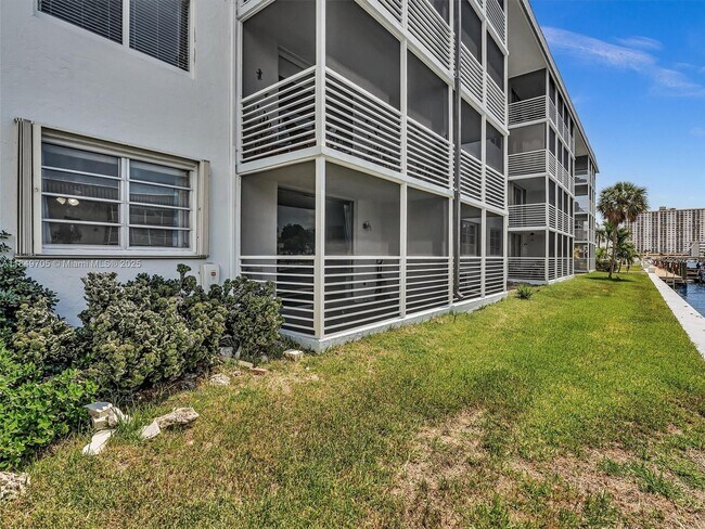 Building Photo - 3600 NE 170th St