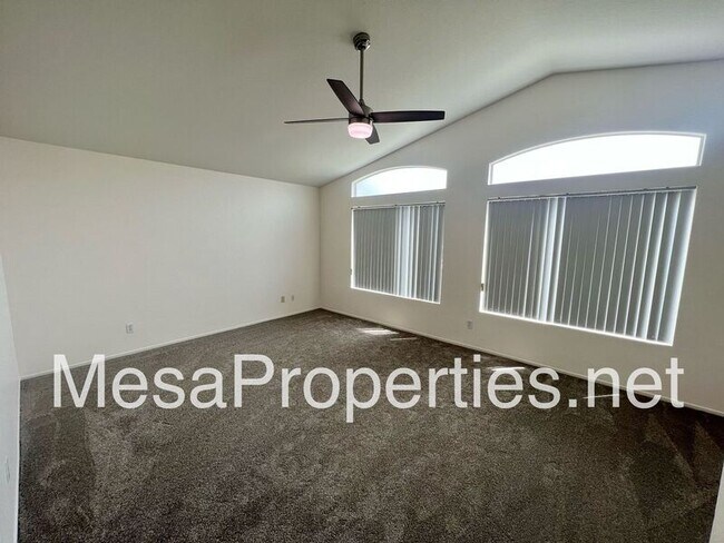 Building Photo - 3545 Rocky Pl