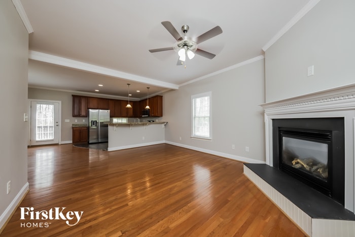 Building Photo - 7092 Orchard Path Dr