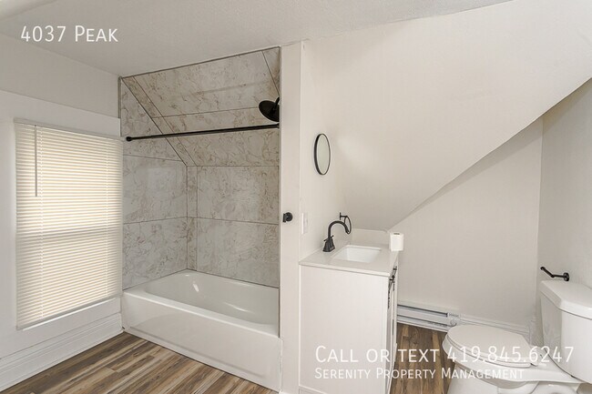 Building Photo - 4037 Peak-