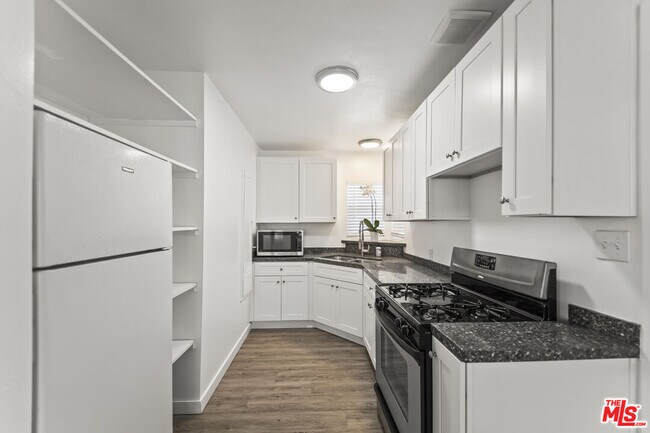 Building Photo - 20841 Community St