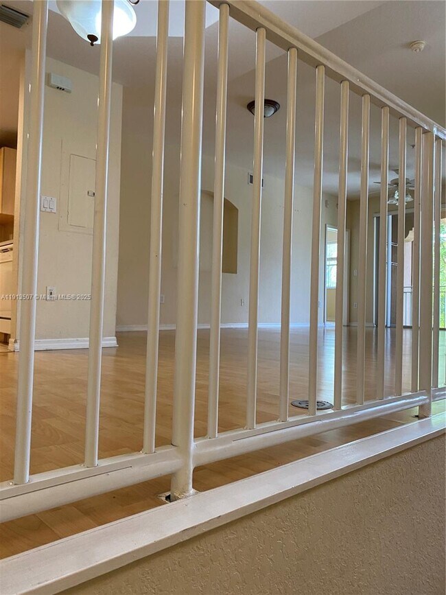 Building Photo - 6380 NW 114th Ave