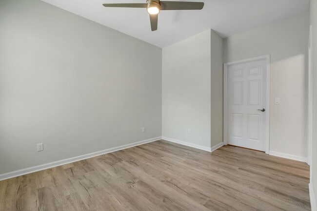 Building Photo - 2022 Trimble Rd