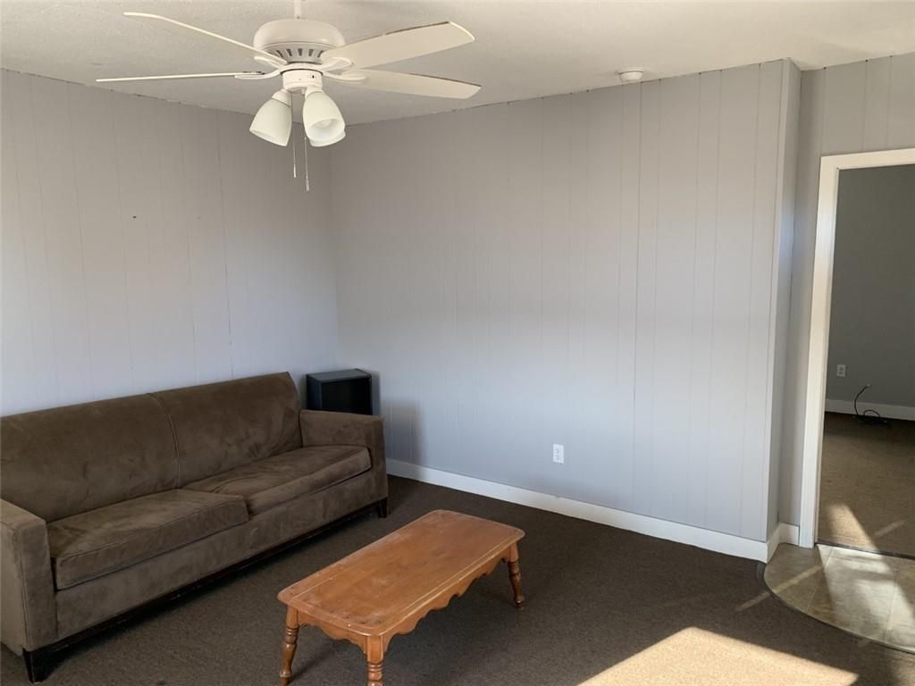 Building Photo - 25 Laundry St