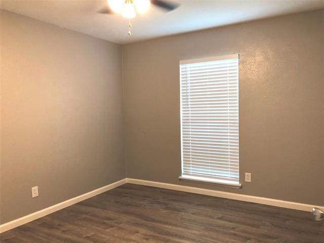 Building Photo - 4729 Nash Dr