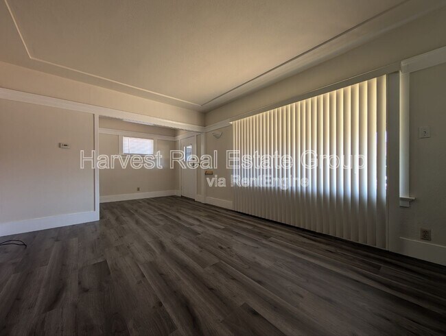 Building Photo - 5932 Morse Dr