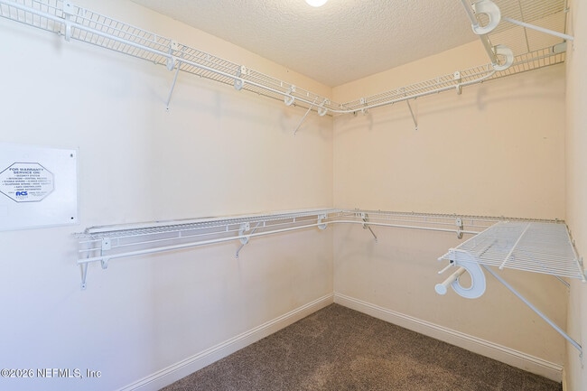 Building Photo - 3031 Five Oaks Ln