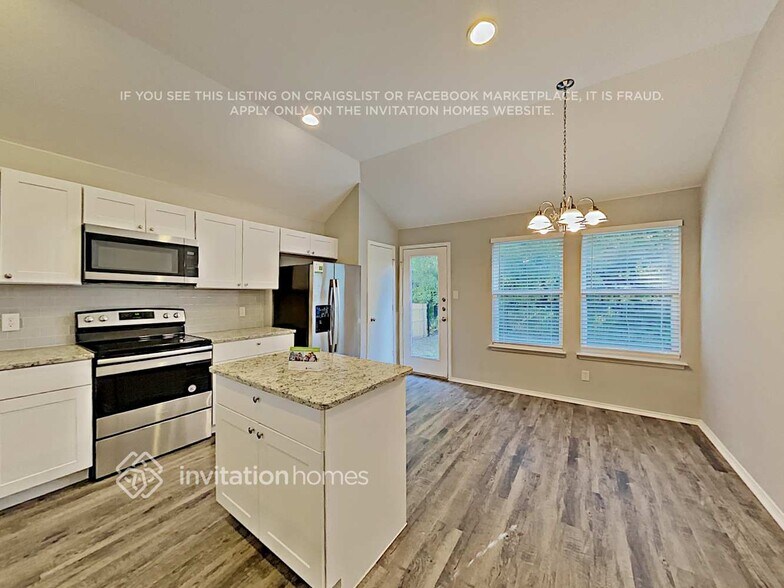 Building Photo - 7041 Meandering Creek Ln