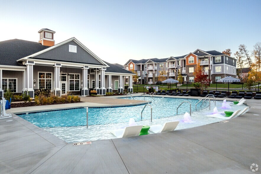 Walker Steele Creek 12509 Crown Park Ct Charlotte NC 28273 Apartment Finder