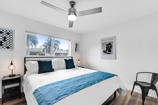 Building Photo - 3151 NW 69th St