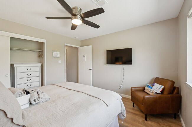 Building Photo - Lovely 2 bed / 2 bath Home in Stonegate