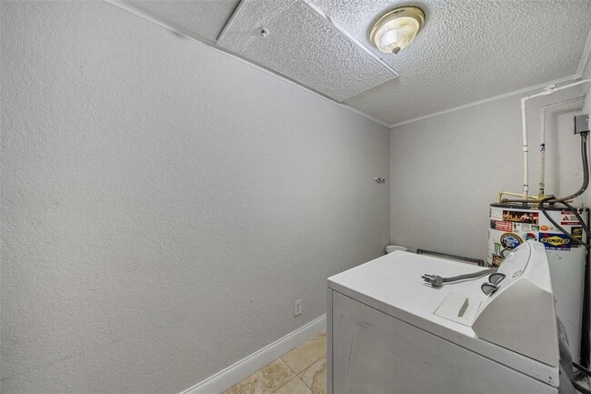 Building Photo - 4099 E Michigan St